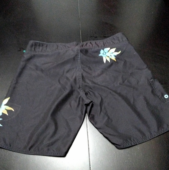 Burnside Men's Shorts / Trunks Size L - Picture 3 of 4